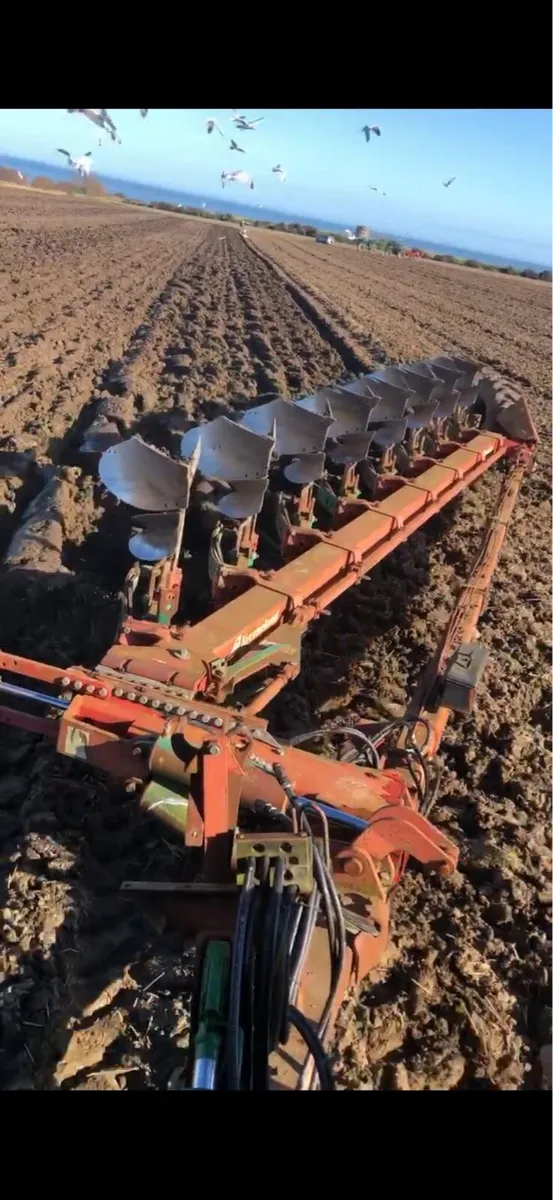 Plough 8 furrow - Image 2