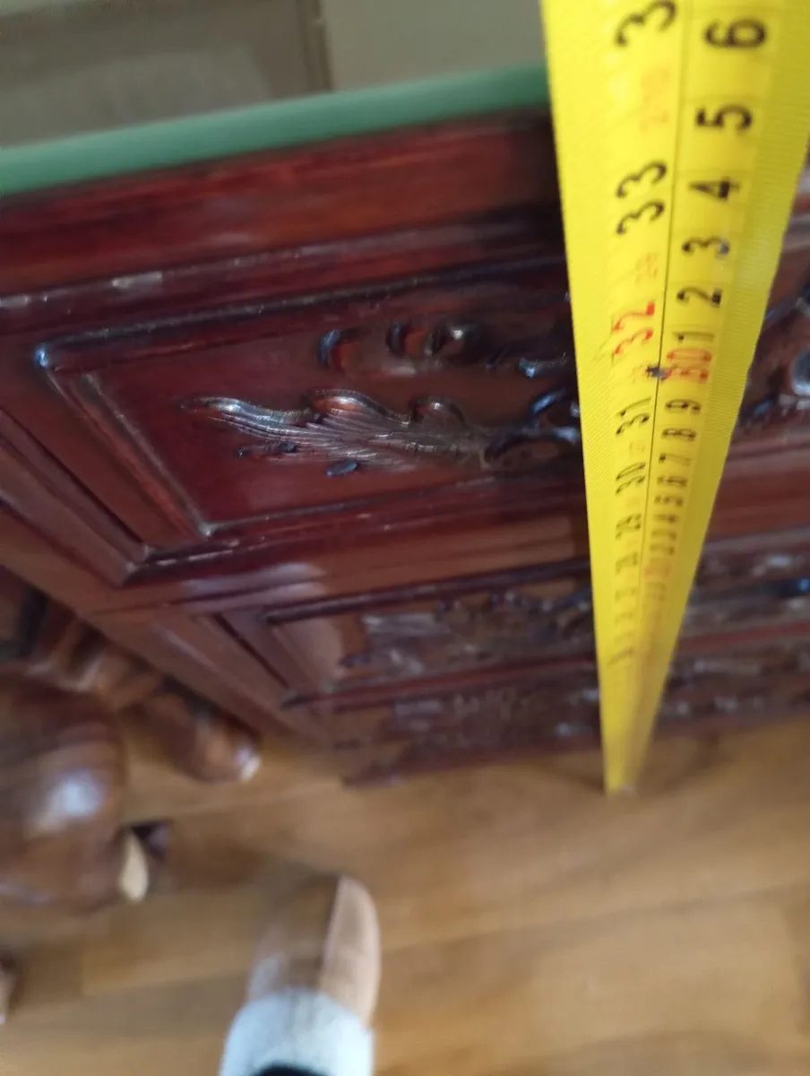 Antique Chinese desk and chair - Image 4
