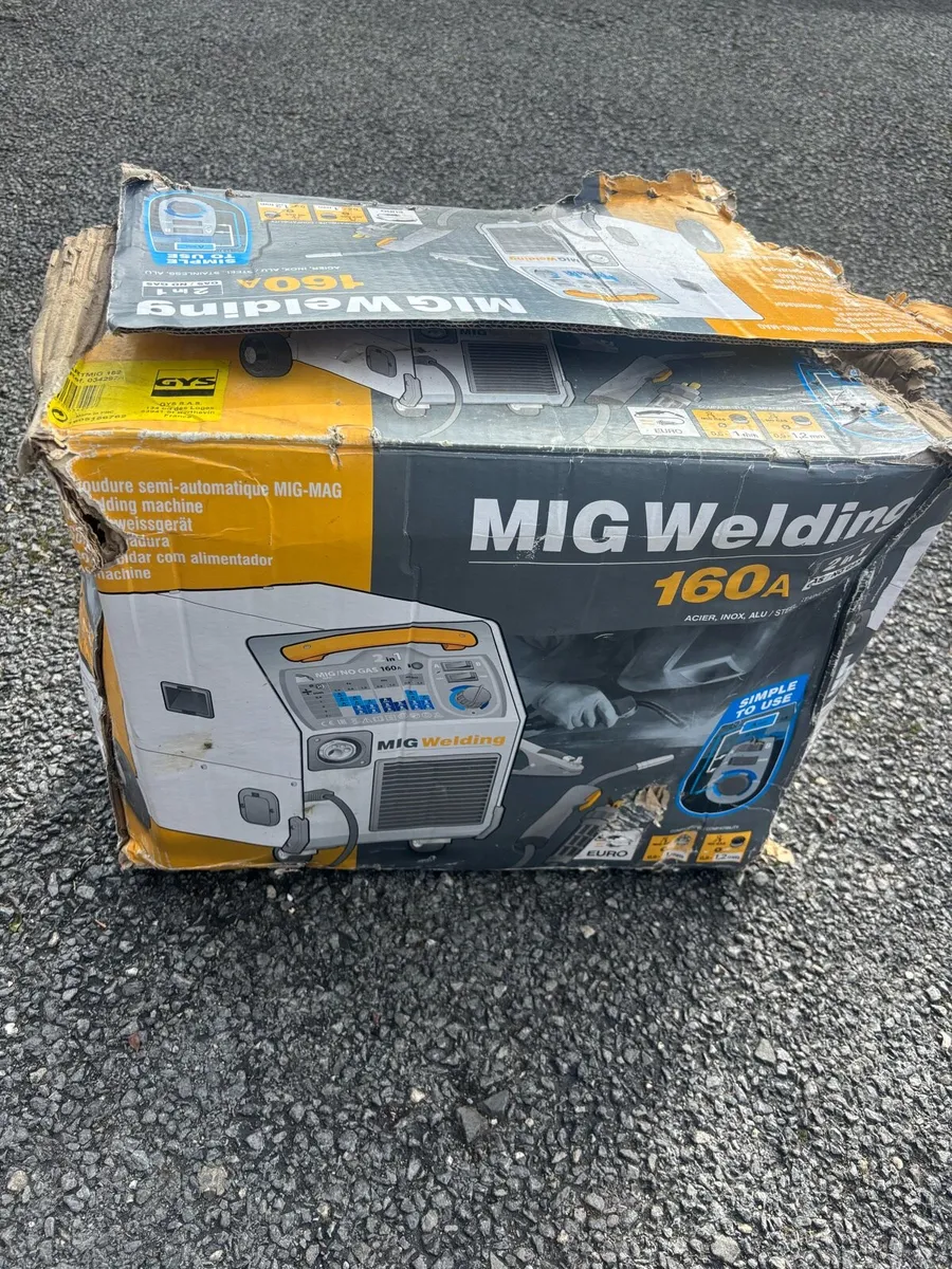 Mig welder - Image 1