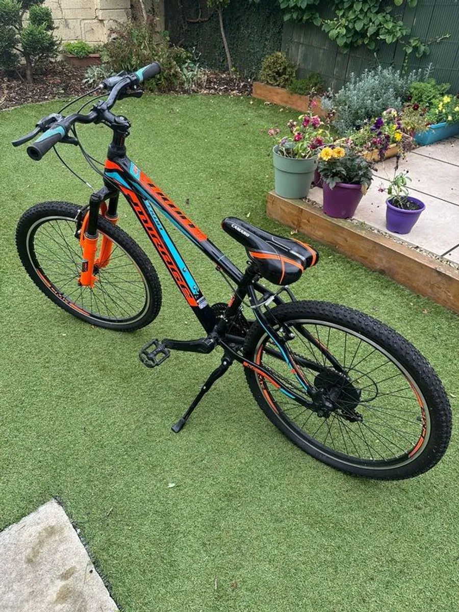 Boys Bike - excellent condition - Image 3