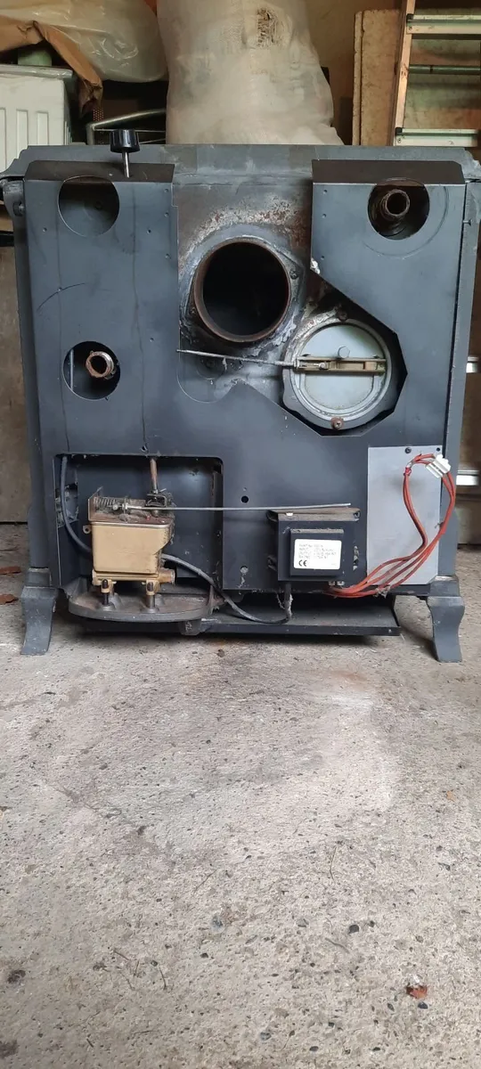 Stove - Image 1