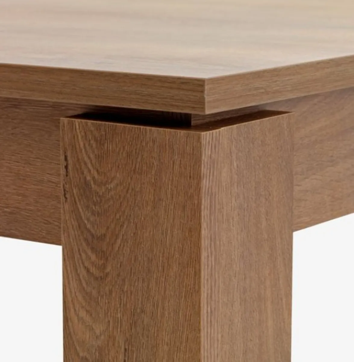 Harvey Norman 6 seater dinning table - Image 2