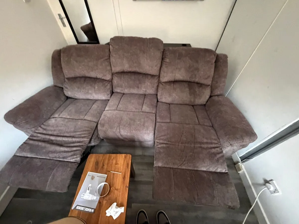 Couch - Image 3