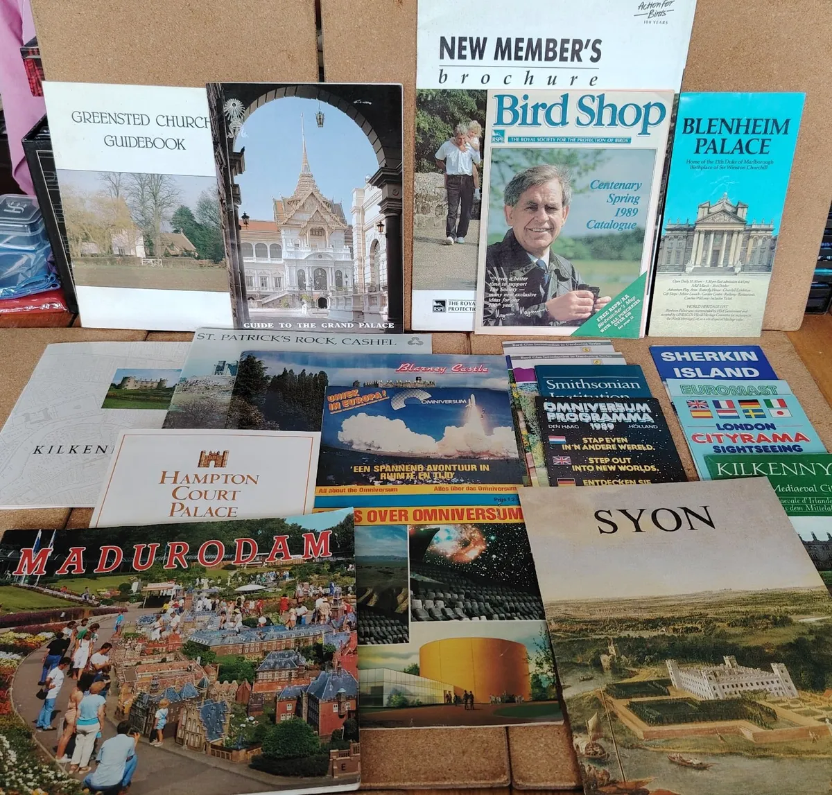 Free Bundle: Vintage Travel Memorabilia, Guidebook - Image 2