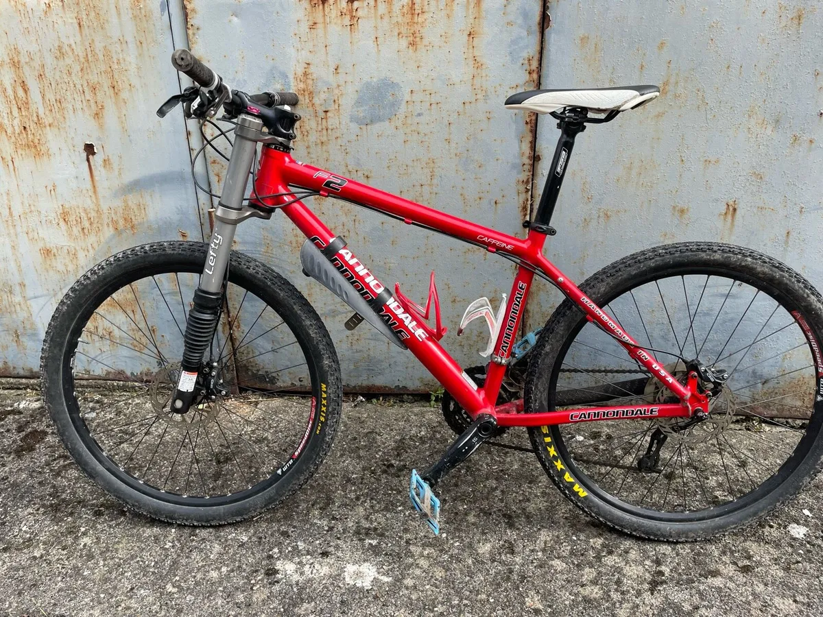 Cannondale F2 Hardtail Mountain Bike - Medium - Image 2