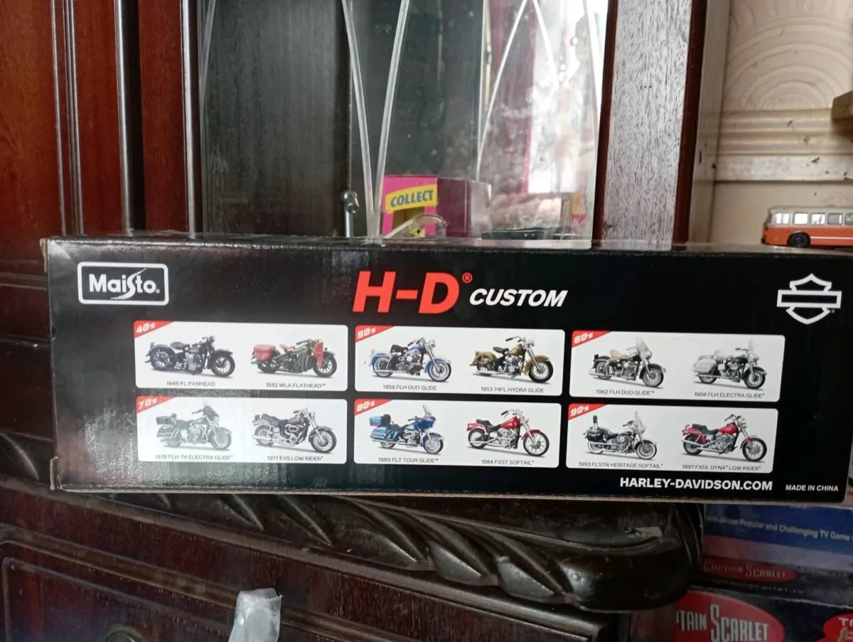 MAISTO HARTLEY - DAVIDSON DUOS 1-18 SCALE MODLES - Image 2