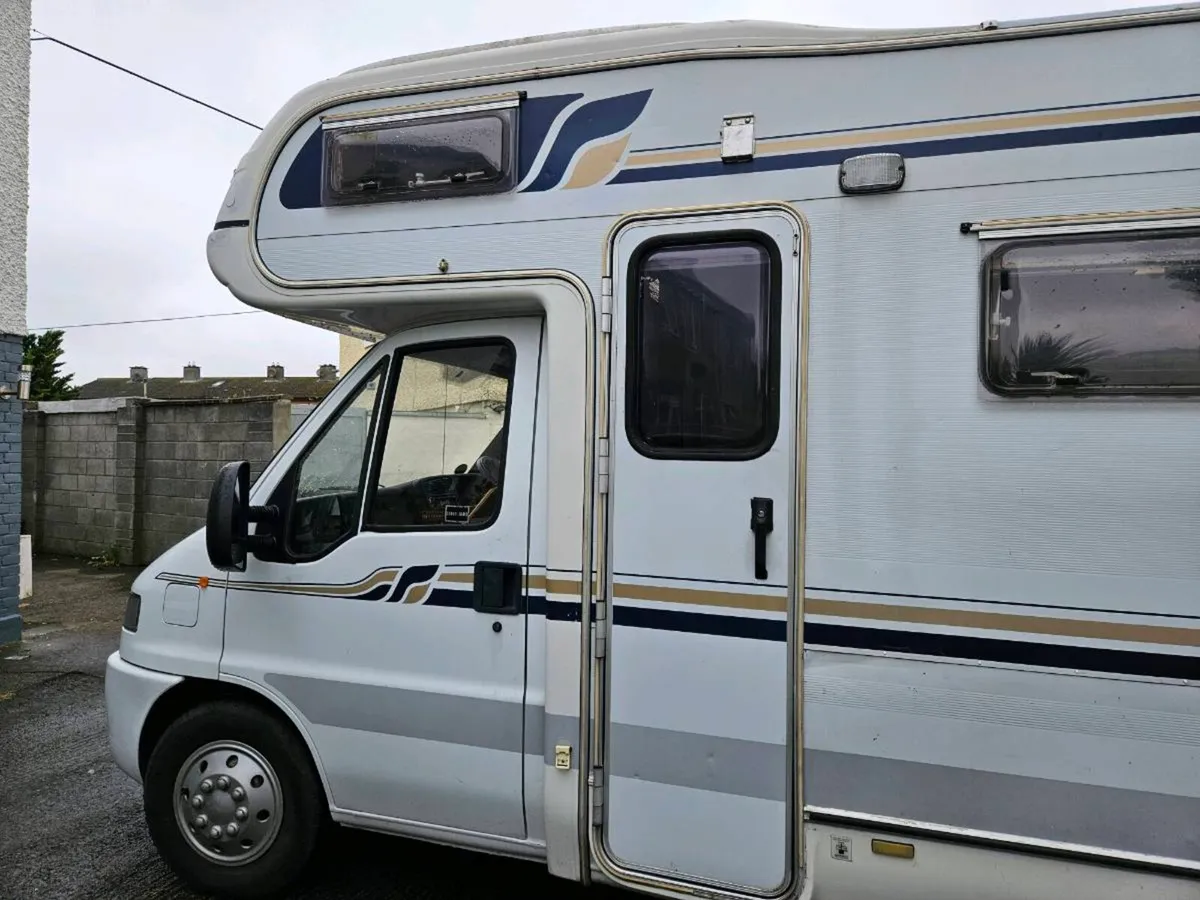 Campervan - Image 3