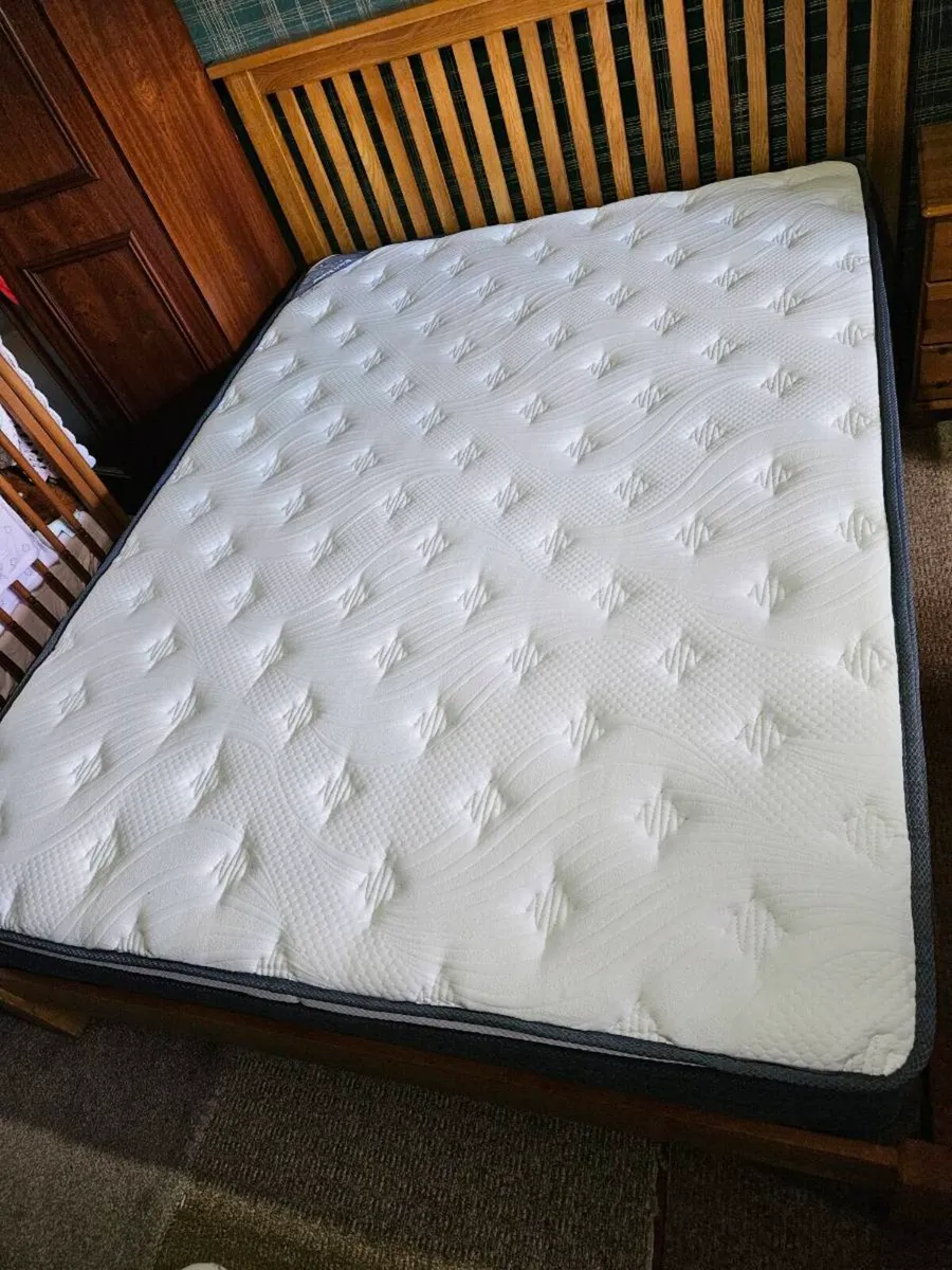 Serene Backmaster King size (brand new) - Image 1