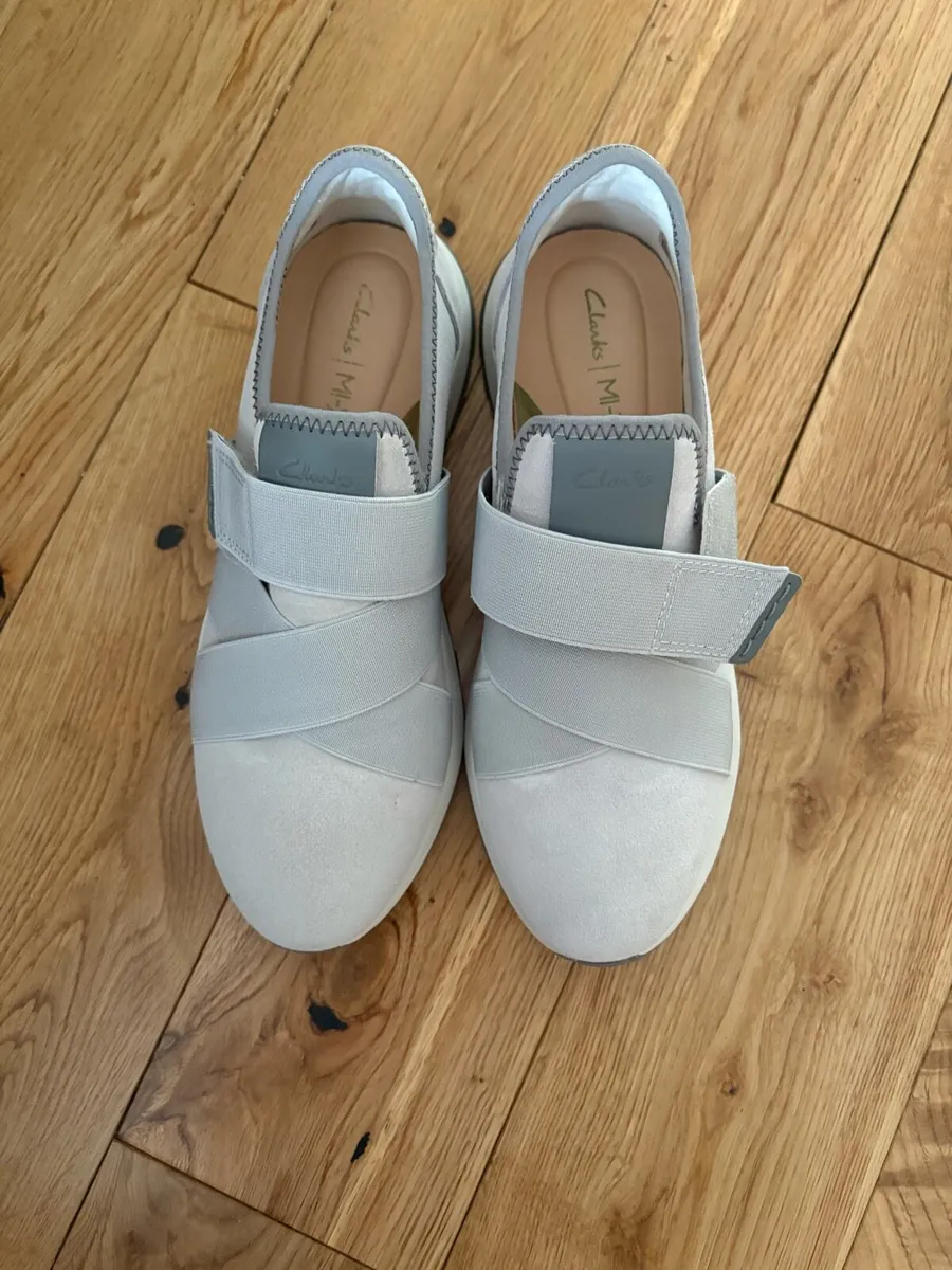 Clark’s sneakers - Image 3