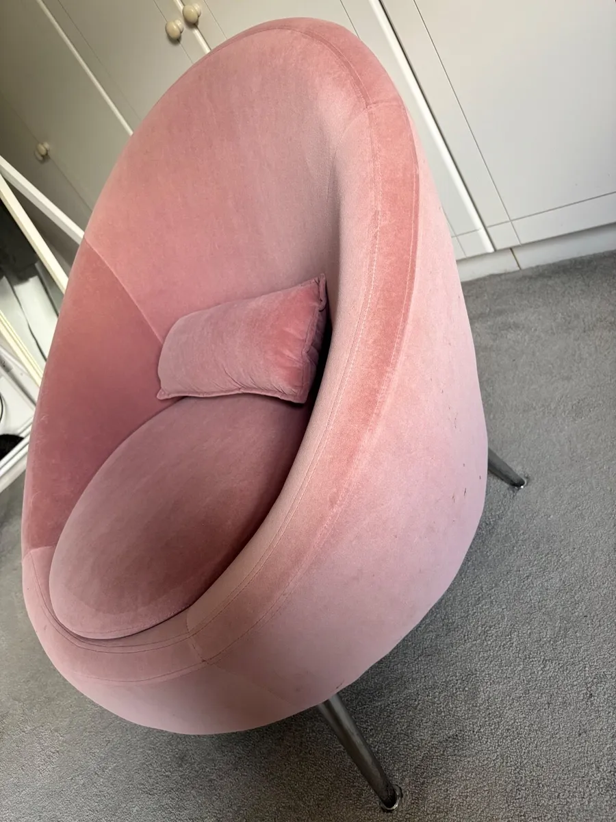 Bedroom Chair - Image 2