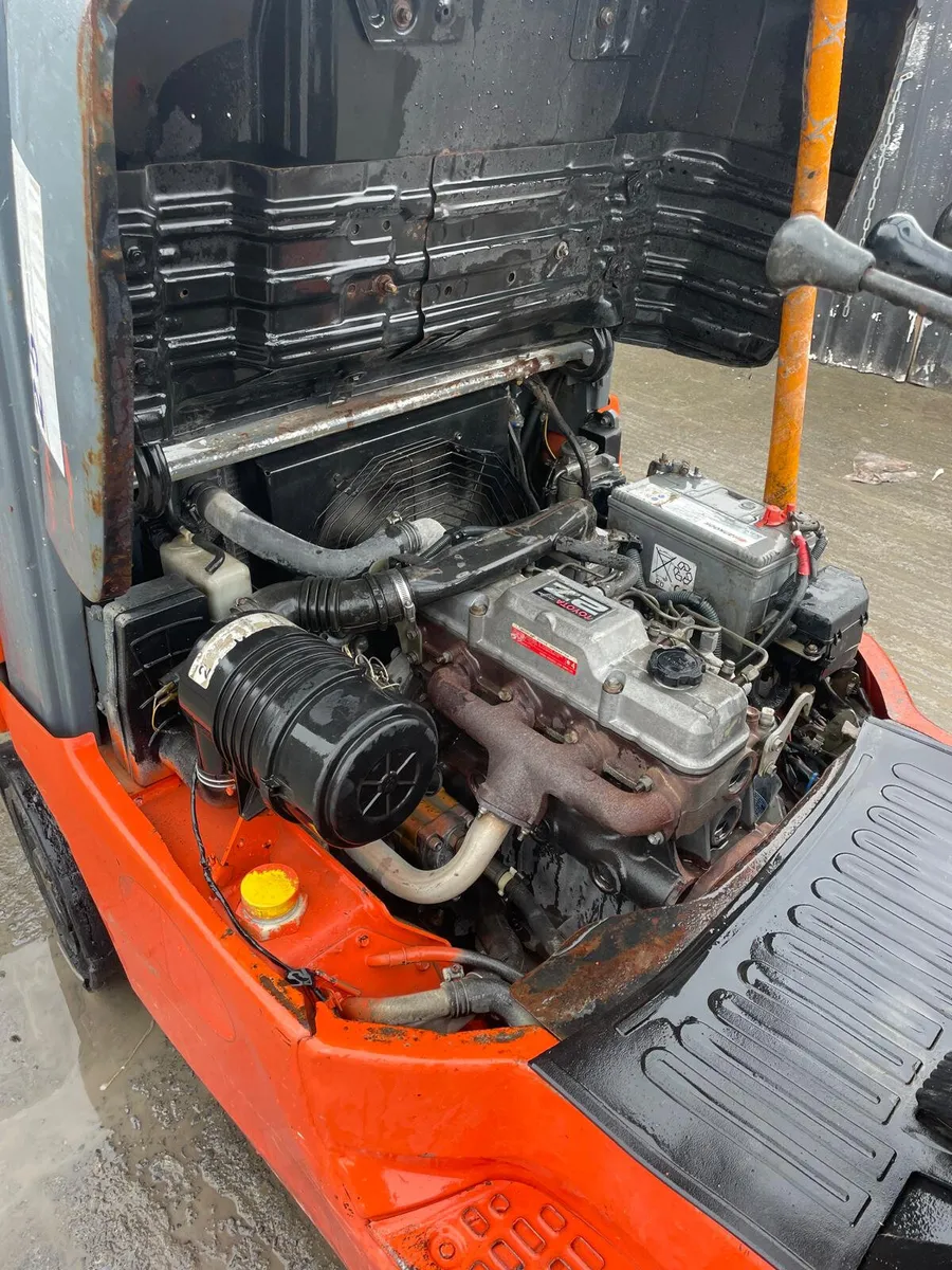 Toyota Tonero diesel counterbalance forklift - Image 2