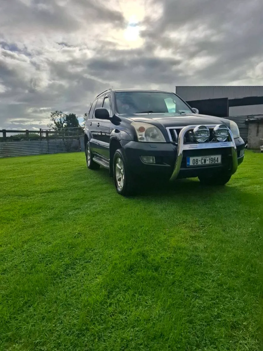 Toyota landcruiser lwb - Image 1
