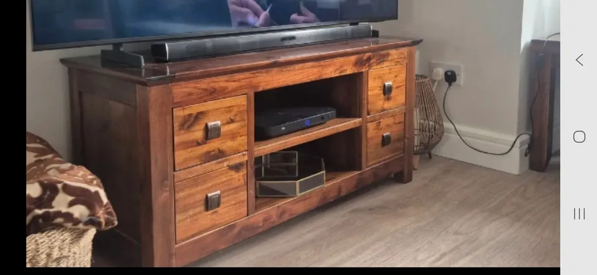 Mahogony Table Nest / TV Table - Image 4