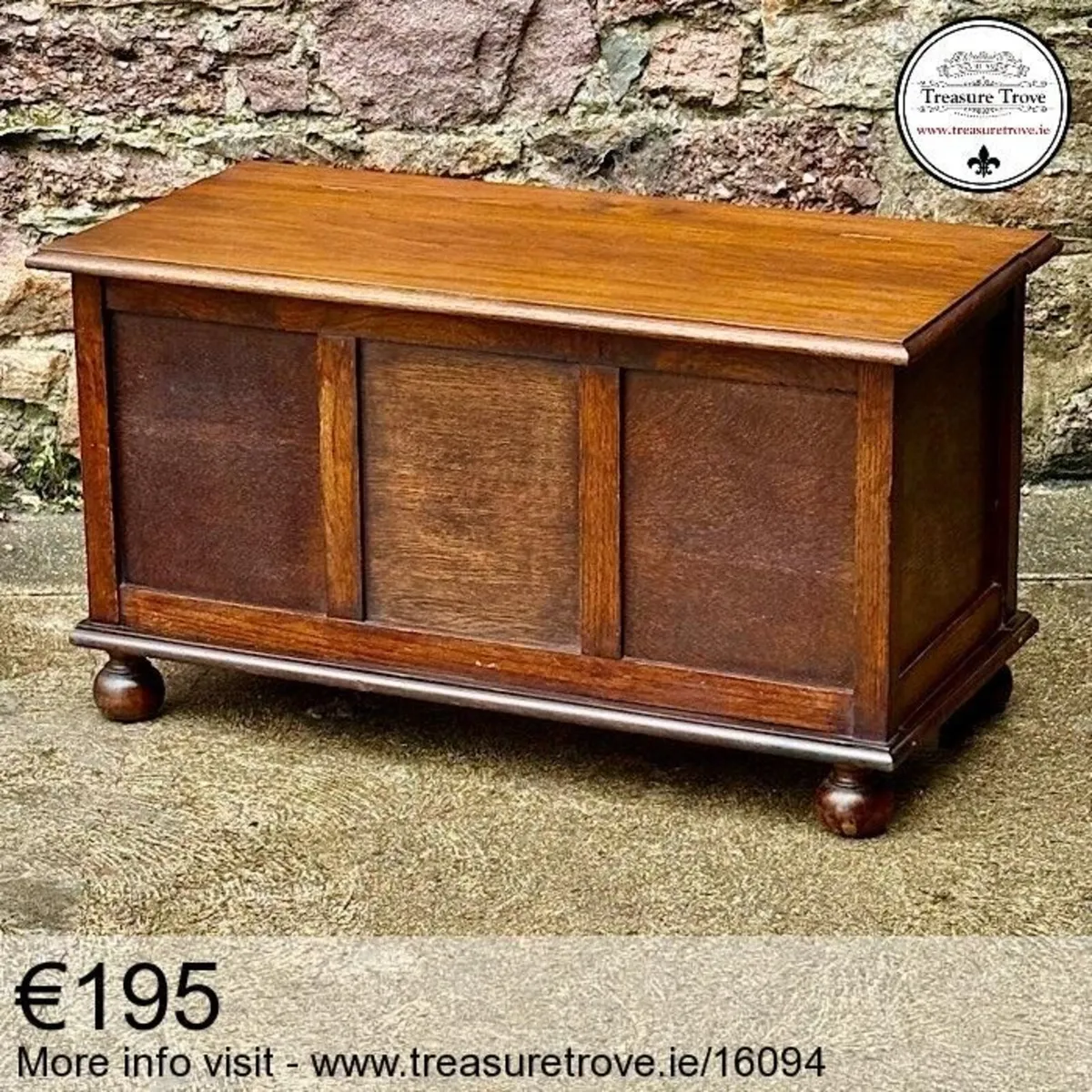 Vintage and Antique Blanket Boxes - Image 2