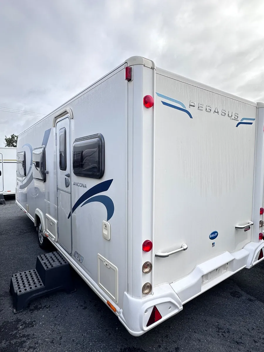 ✨STUNNING BAILEY ANCONA TRIPPLE BUNKBED 6 BERTH✨ - Image 3