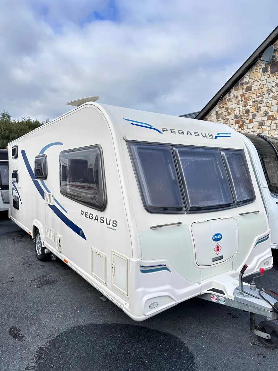 ✨STUNNING BAILEY ANCONA TRIPPLE BUNKBED 6 BERTH✨ - Image 1