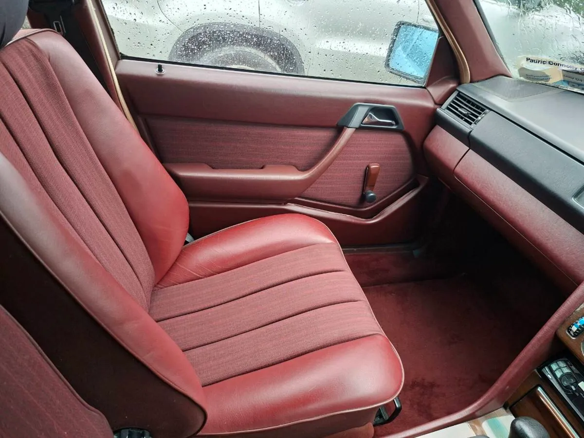 1988 mercedes 250td estate - Image 4