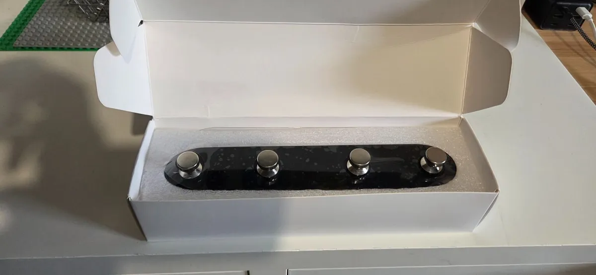 wireless pedal for Enya Guitar - Image 3