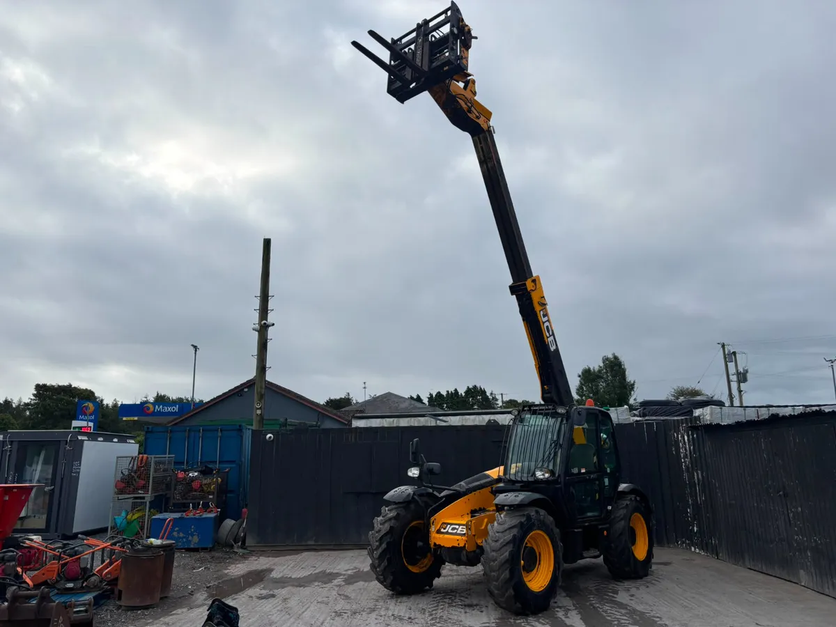 JCB Loadall telescopic handler (telehandler) - Image 1