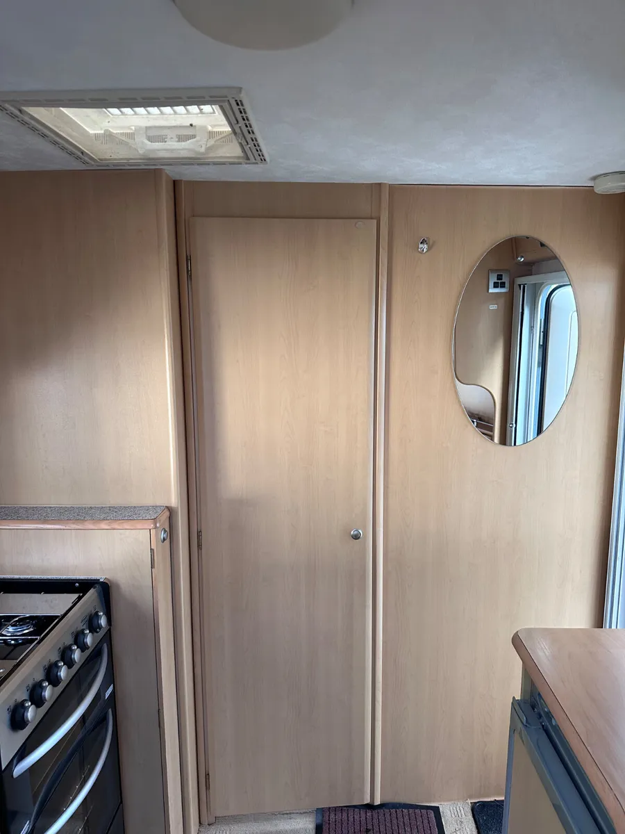 ✨BARGAIN 2006 COACHMAN AMARA 2 BERTH✨ - Image 4