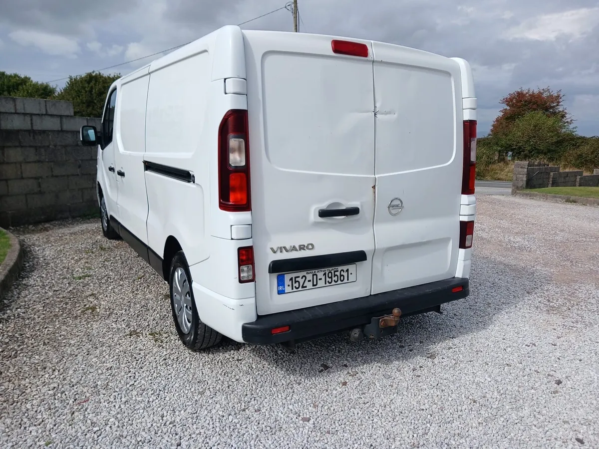 Van - Image 4