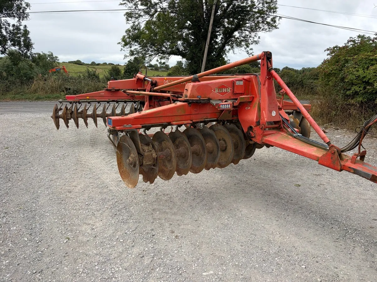 Kuhn 4m trailed disc Harrow - Image 4
