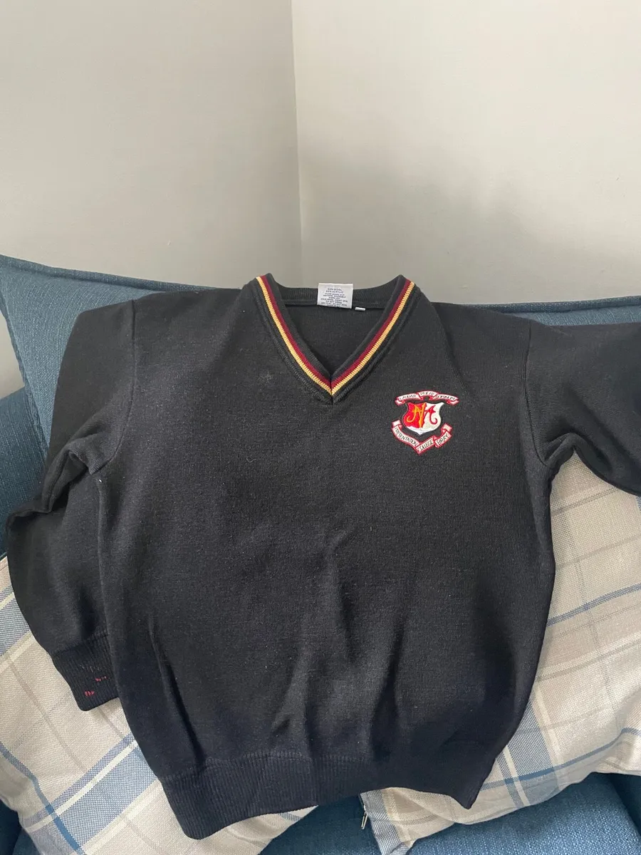 School jumpers and jacket - Image 1