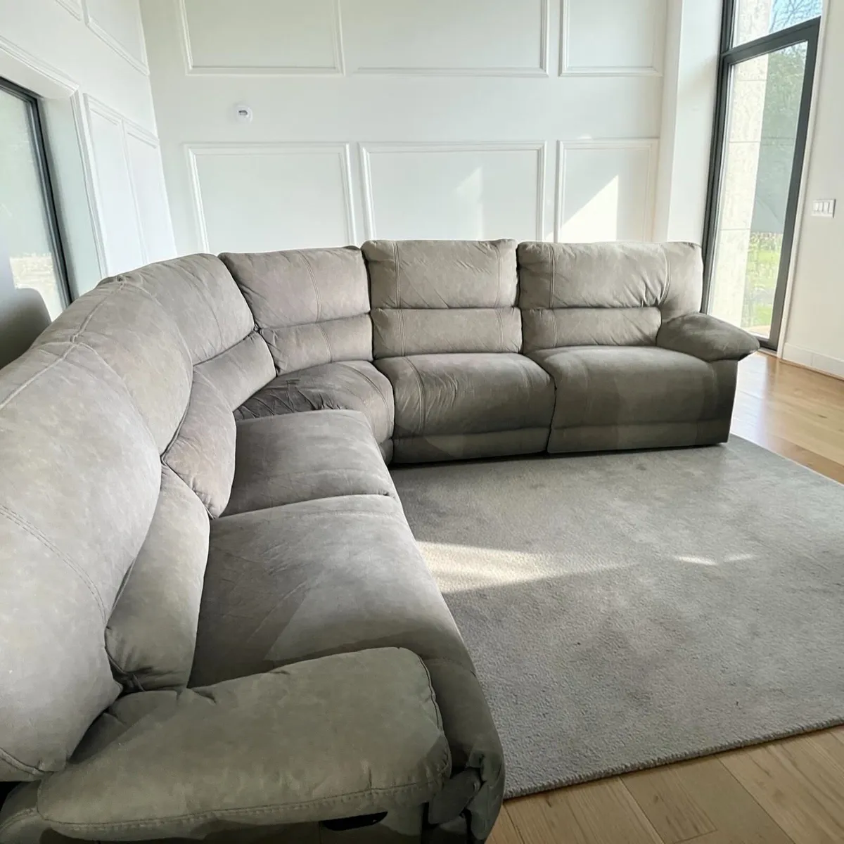 Light grey corner sofa recliner couch - Image 2