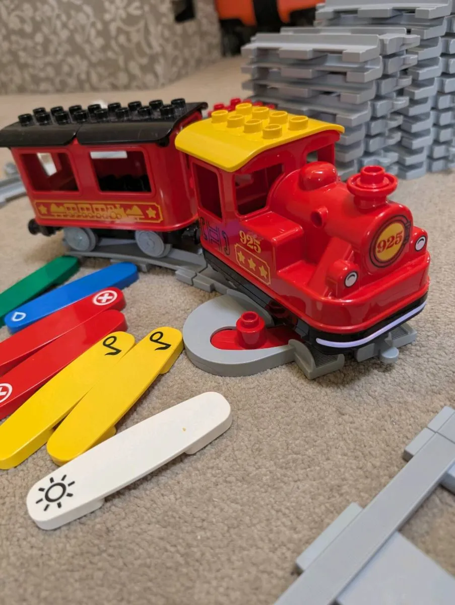 LEGO DUPLO 10874 Steam Train + Large Track Set - Image 2