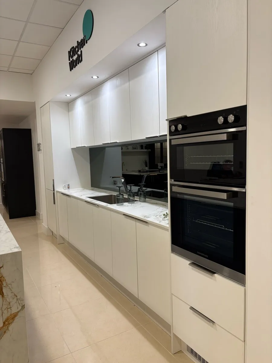 Kitchen : Ex Display - Image 2