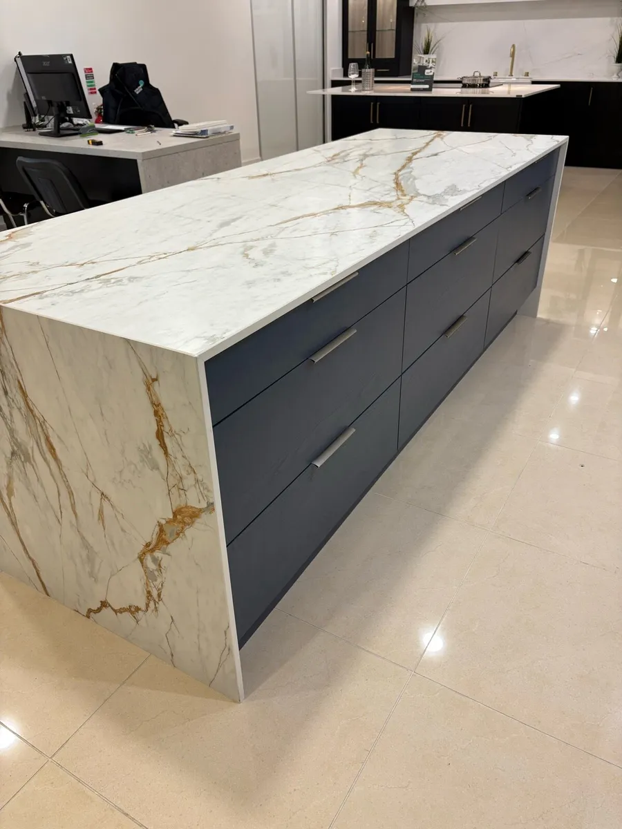 Kitchen : Ex Display - Image 3