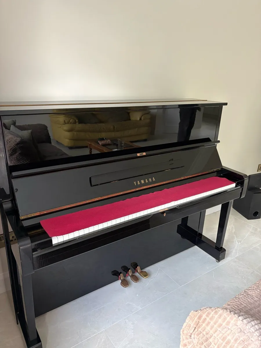 Piano - Image 1