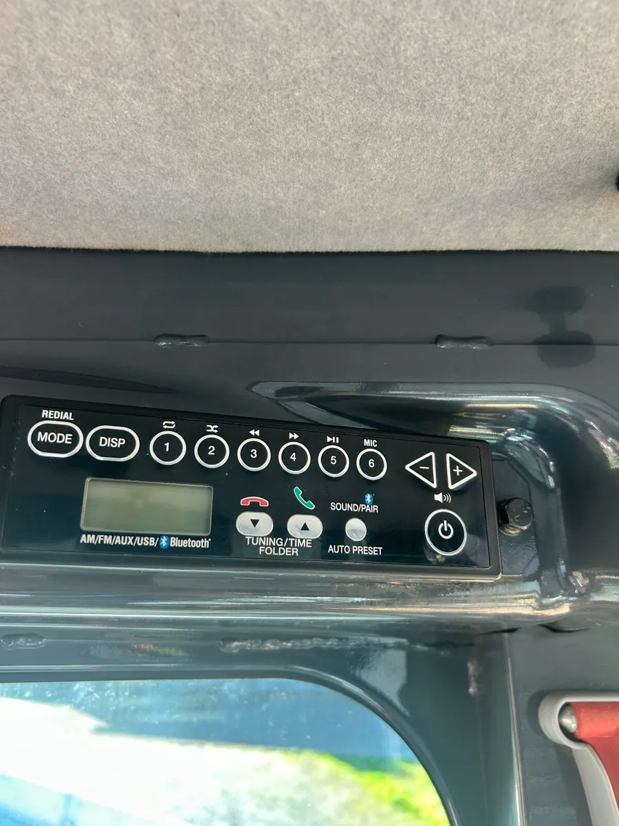 2023 kobelco SK30SR-6E - Image 4