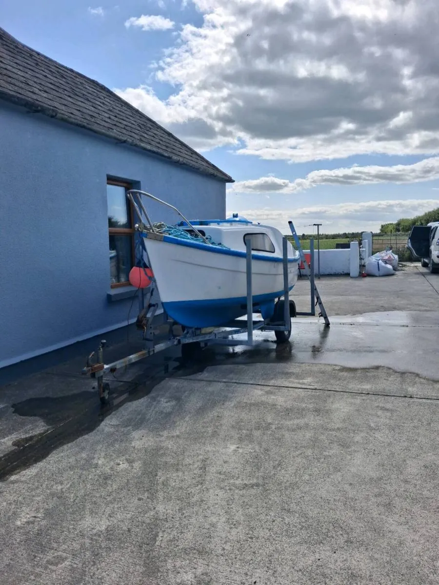 Boat - Image 2