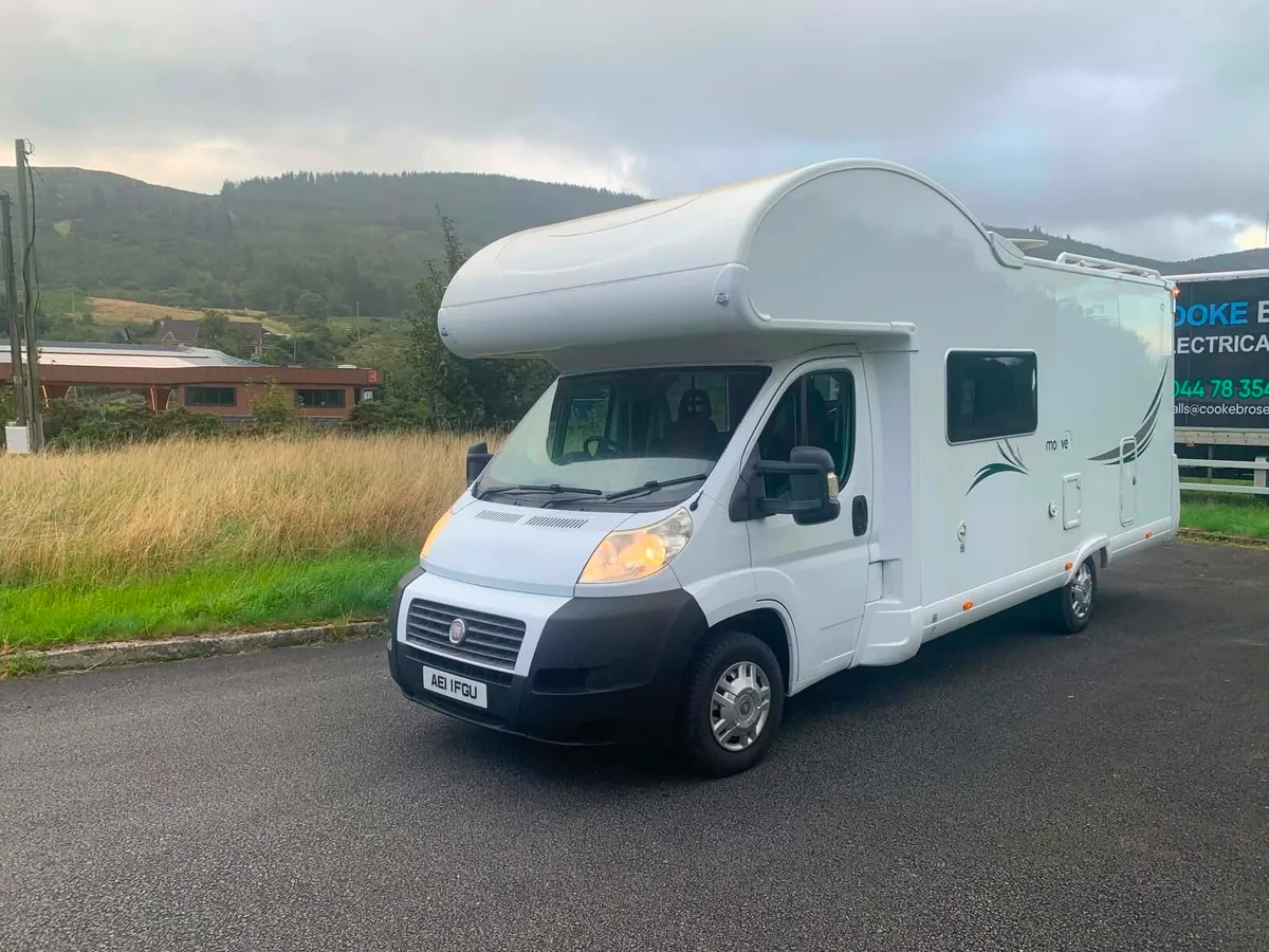 FIAT DUCATO 2.8 PILOT MOOVEO 6 berth NI 2011 - Image 2