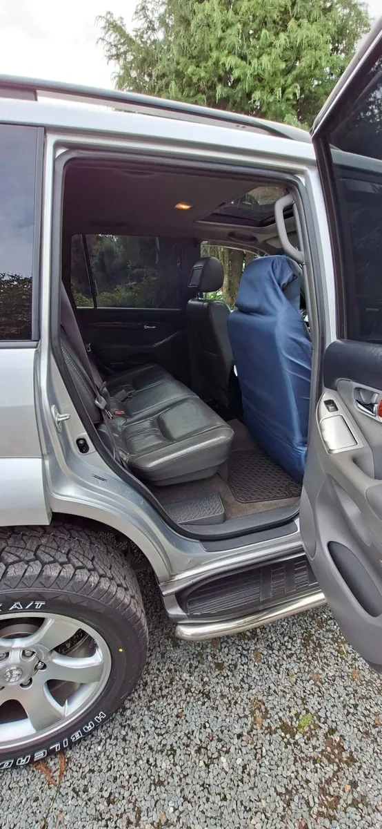Toyota Land Cruiser 2007 - Image 4