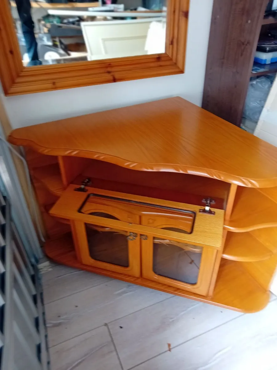 Corner cabinet and mirror - Image 3