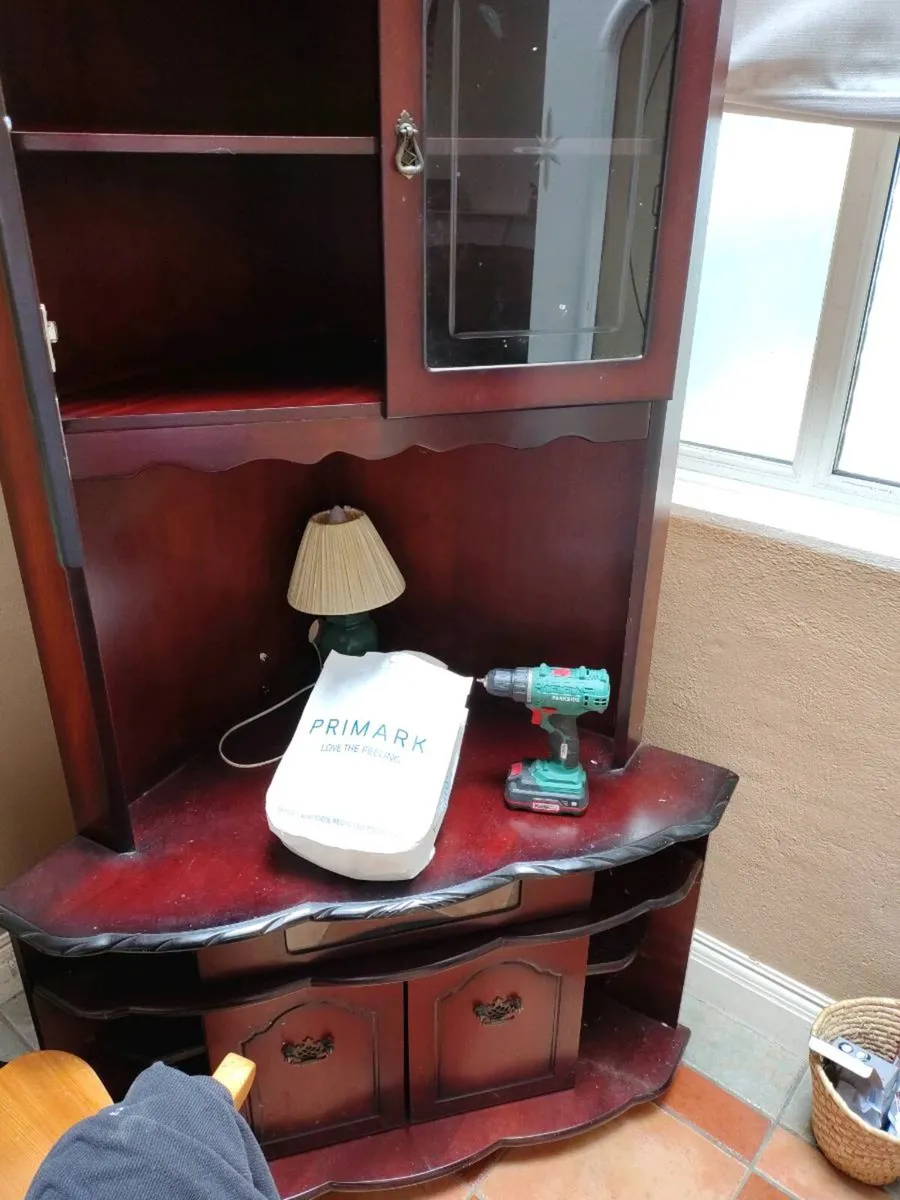 Bargains - house clearance - Image 1