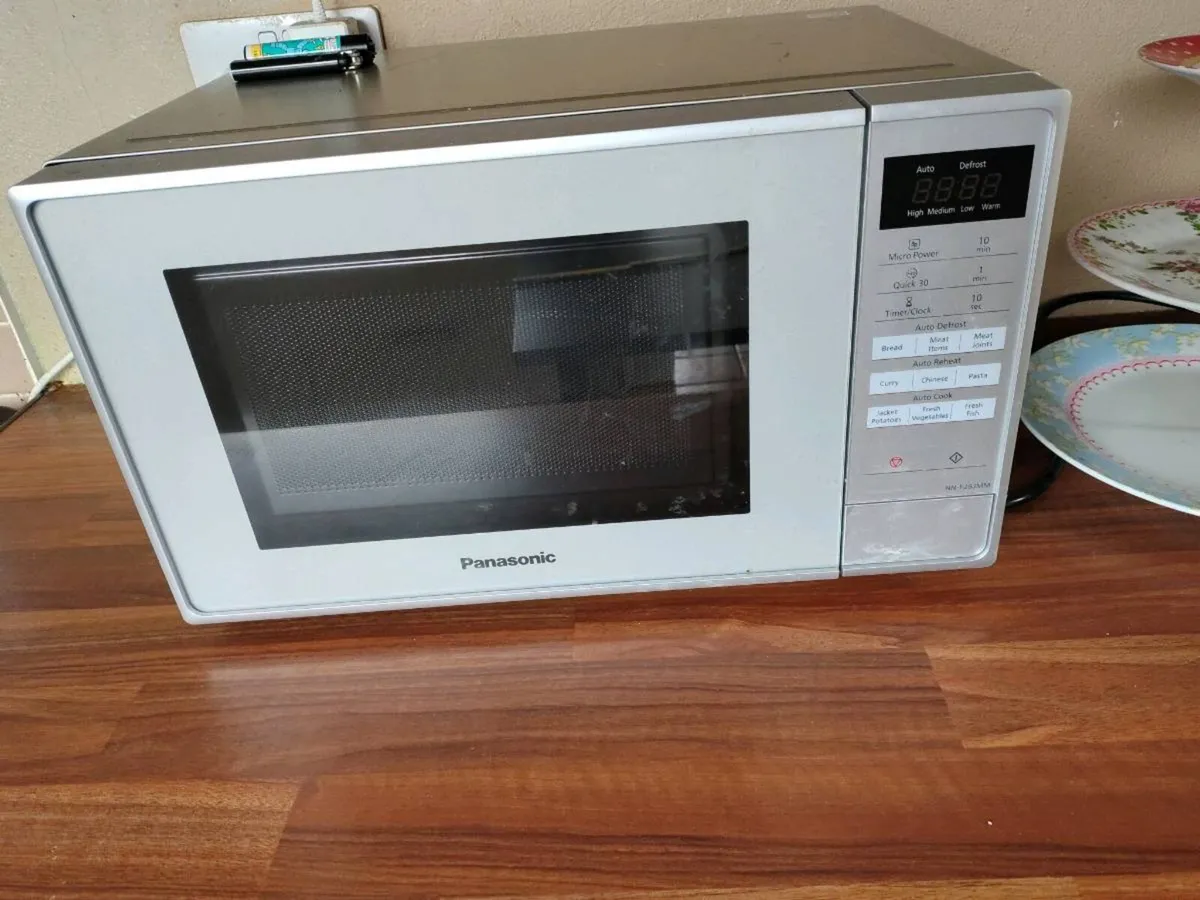 Bargains - house clearance - Image 2