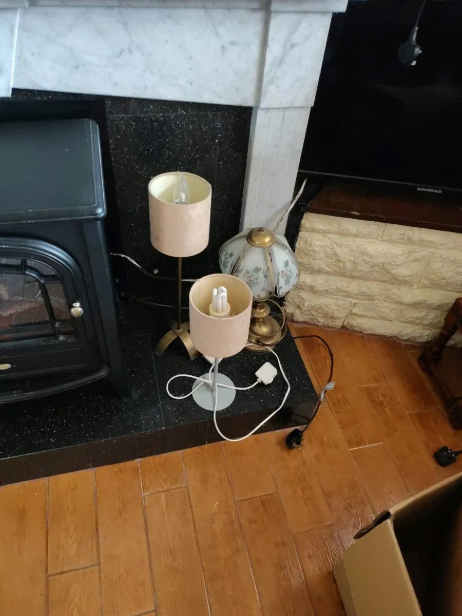 Bargains - house clearance - Image 3