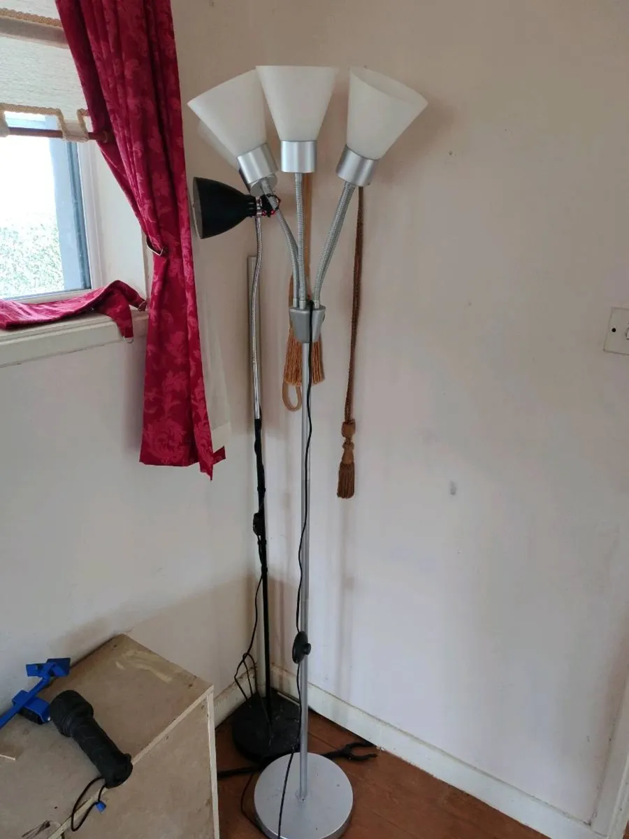 Bargains - house clearance - Image 4