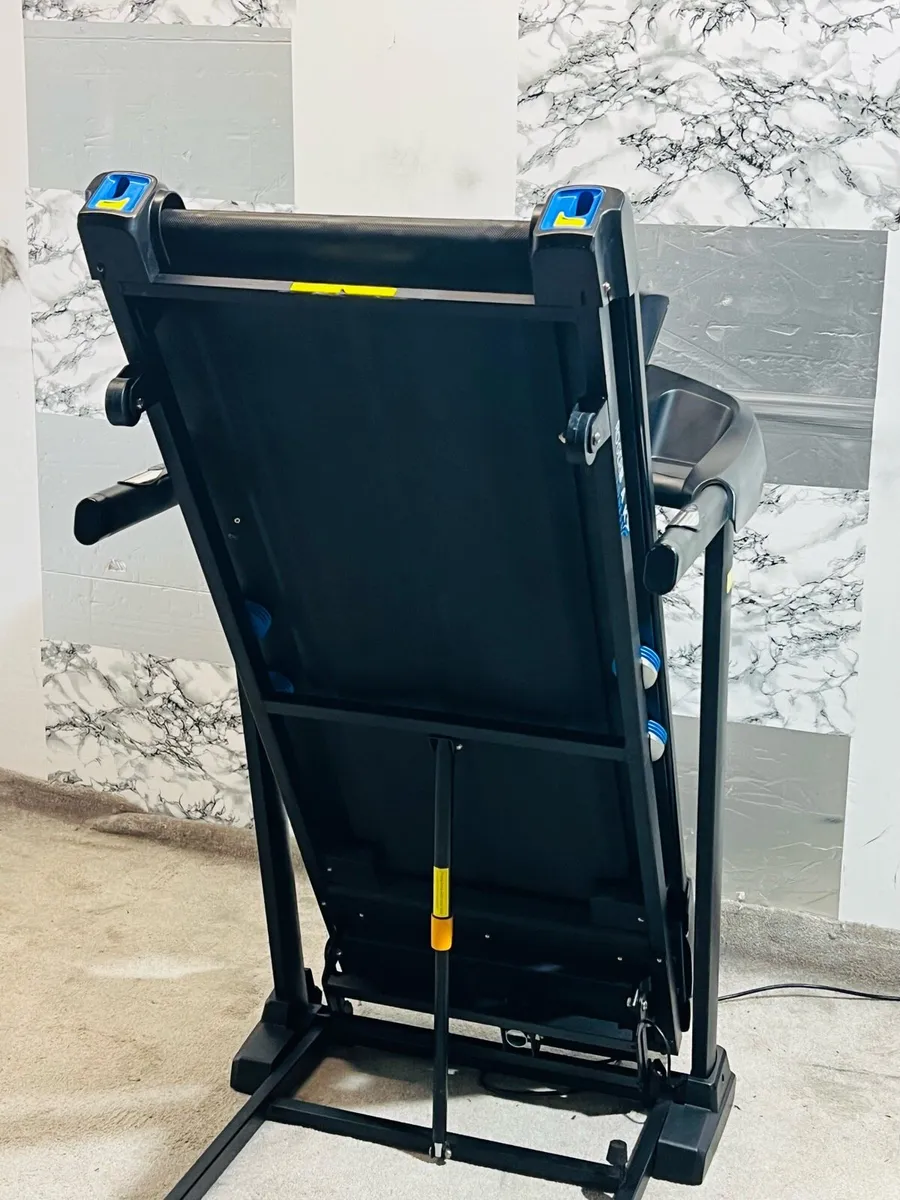 Roger black  incline motorised treadmill - Image 4