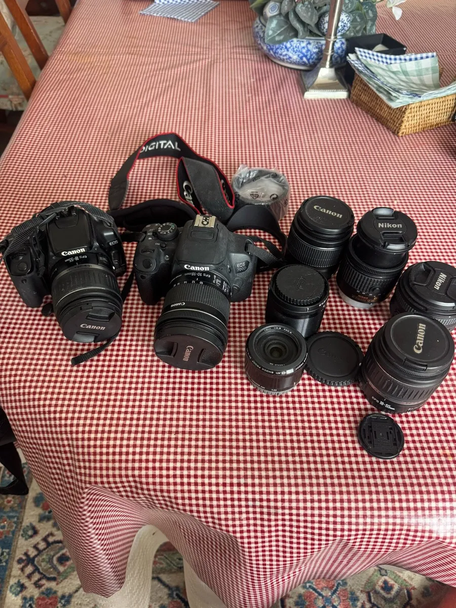 Cannon E05 and 700D - Image 1