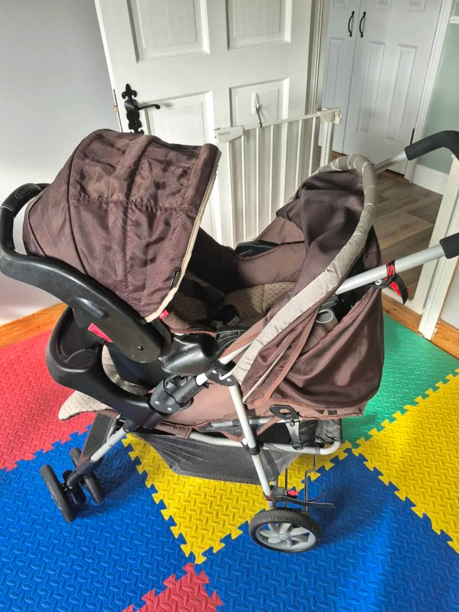 Graco pram - Image 1