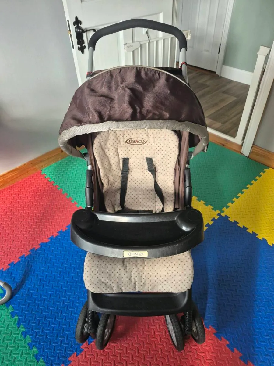 Graco pram - Image 2
