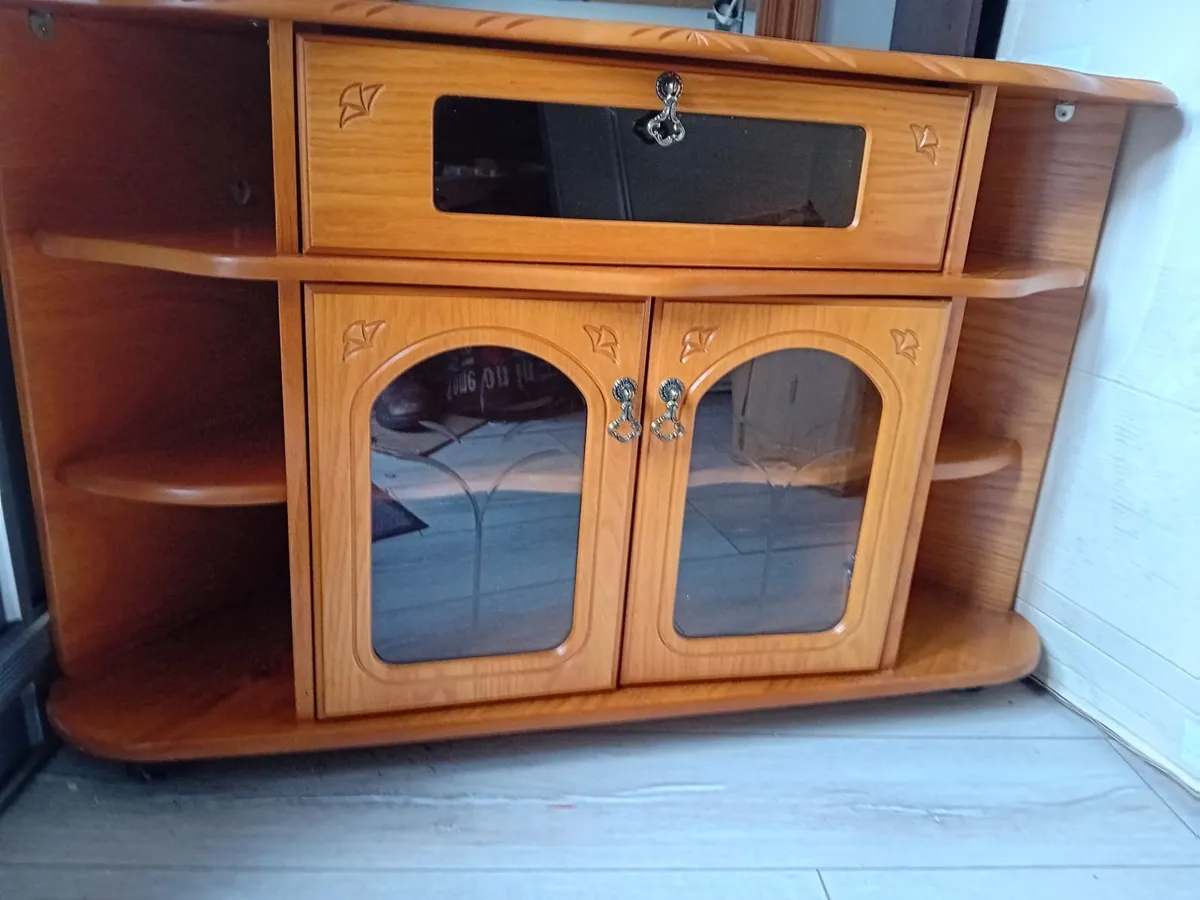 Corner cabinet and mirror - Image 1