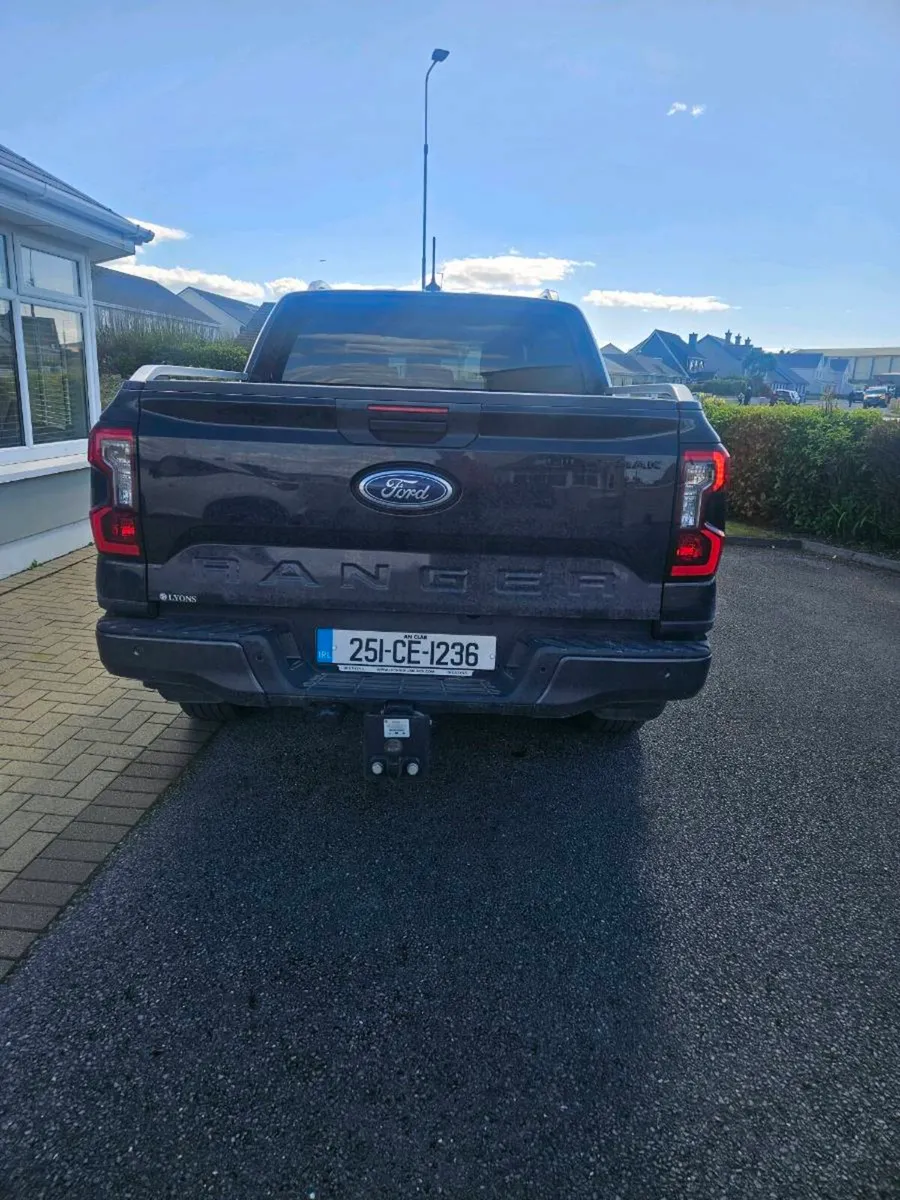 Ford ranger - Image 2
