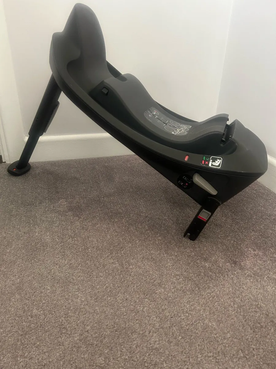 Infant Car seat - Image 3
