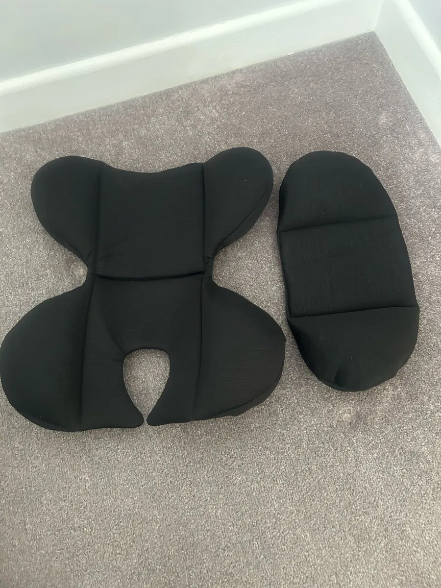 Infant Car seat - Image 4