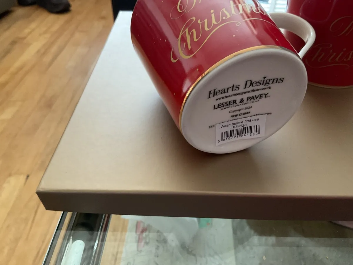 Two Xmas cups - Image 2